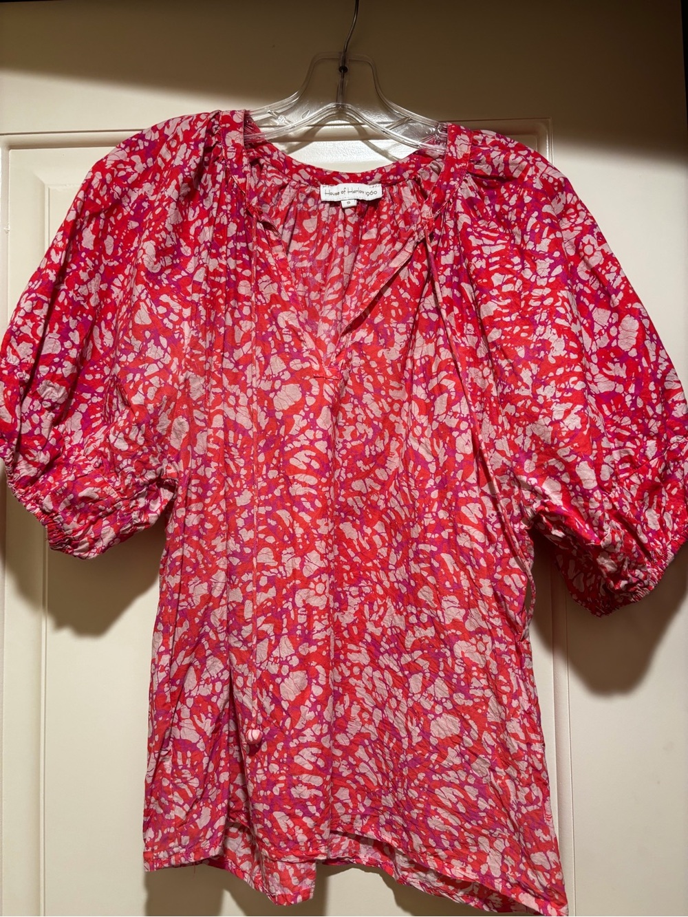 House of Harlow 1960 Pink and White Printed Puff-Sleeve Blouse